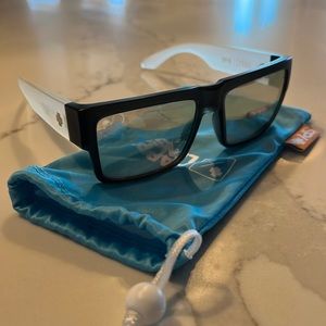 Men’s Spy Optics “Cyrus” sunglasses matte clear/black frame, mirrored lens